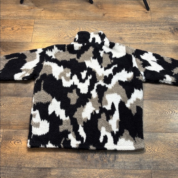 Eddie Bauer Black and Tan Fleece desert camo heavyweight - Picture 5 of 6